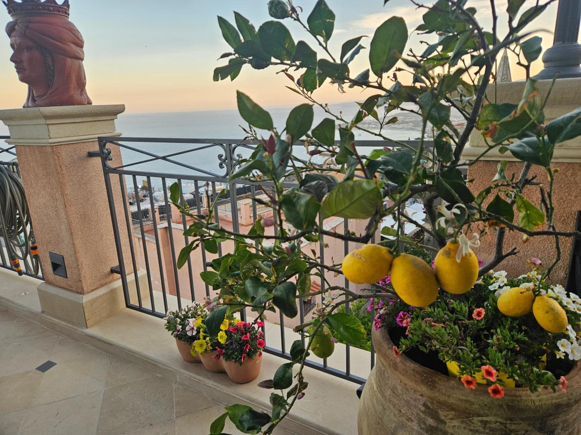 Casa Turchetti Bed & Breakfast Taormina Exterior photo
